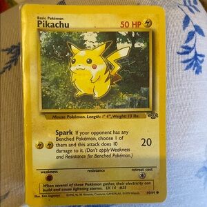 Pokemon Pikachu Trading Card